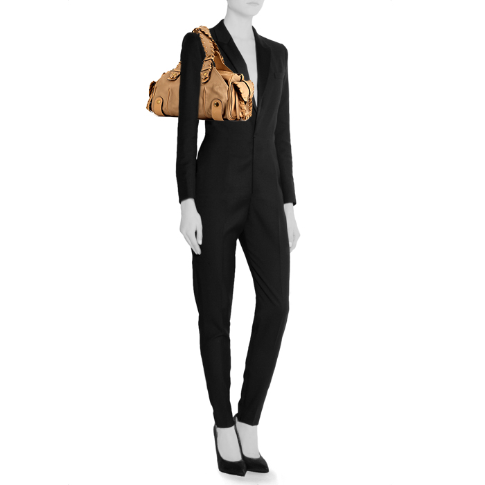 Chloé handbag in beige leather - Detail D1