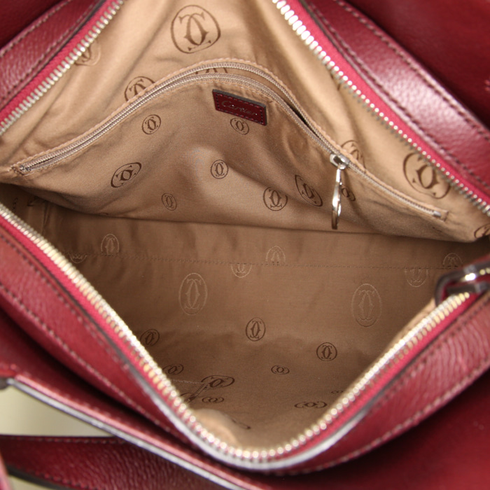 Cartier Marcello bag worn on the shoulder or carried in the hand in burgundy patent leather and burgundy leather - Detail D3