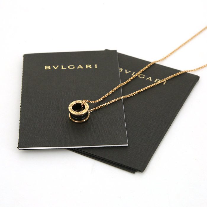 Collar Bulgari B.Zero1 en oro rosa y cerámica negra - Detail D2