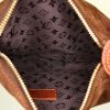 Sac porté épaule ou main Louis Vuitton Onatah en daim monogram marron et cuir marron - Detail D2 thumbnail