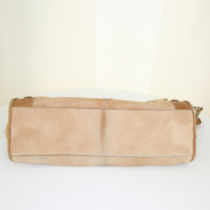 Balenciaga Classic City handbag in beige foal and brown leather - Detail D5