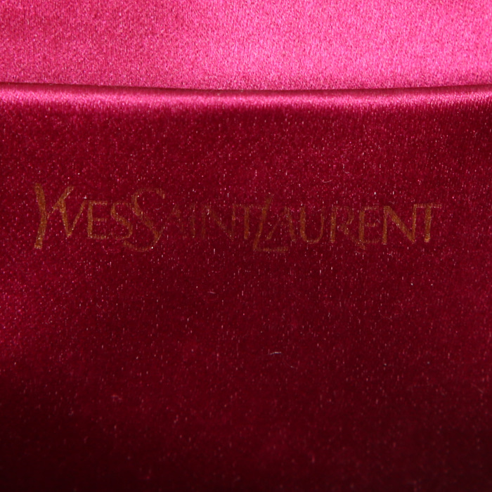 Bolsito de mano Saint Laurent Belle de Jour en cuero violeta - Detail D3