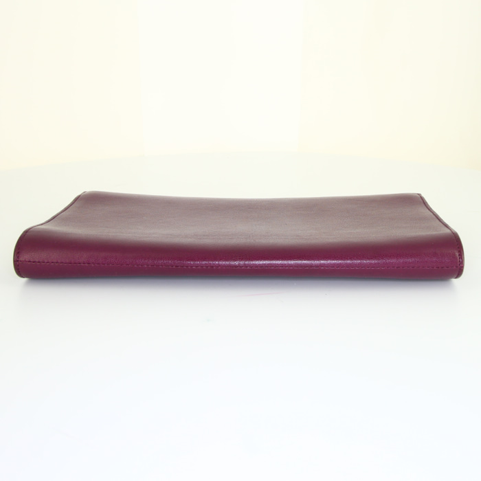 Saint Laurent Belle de Jour pouch in purple leather - Detail D4
