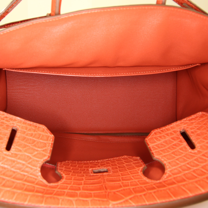 Borsa Hermes Birkin 35 cm in alligatore arancione Sanguine - Detail D2