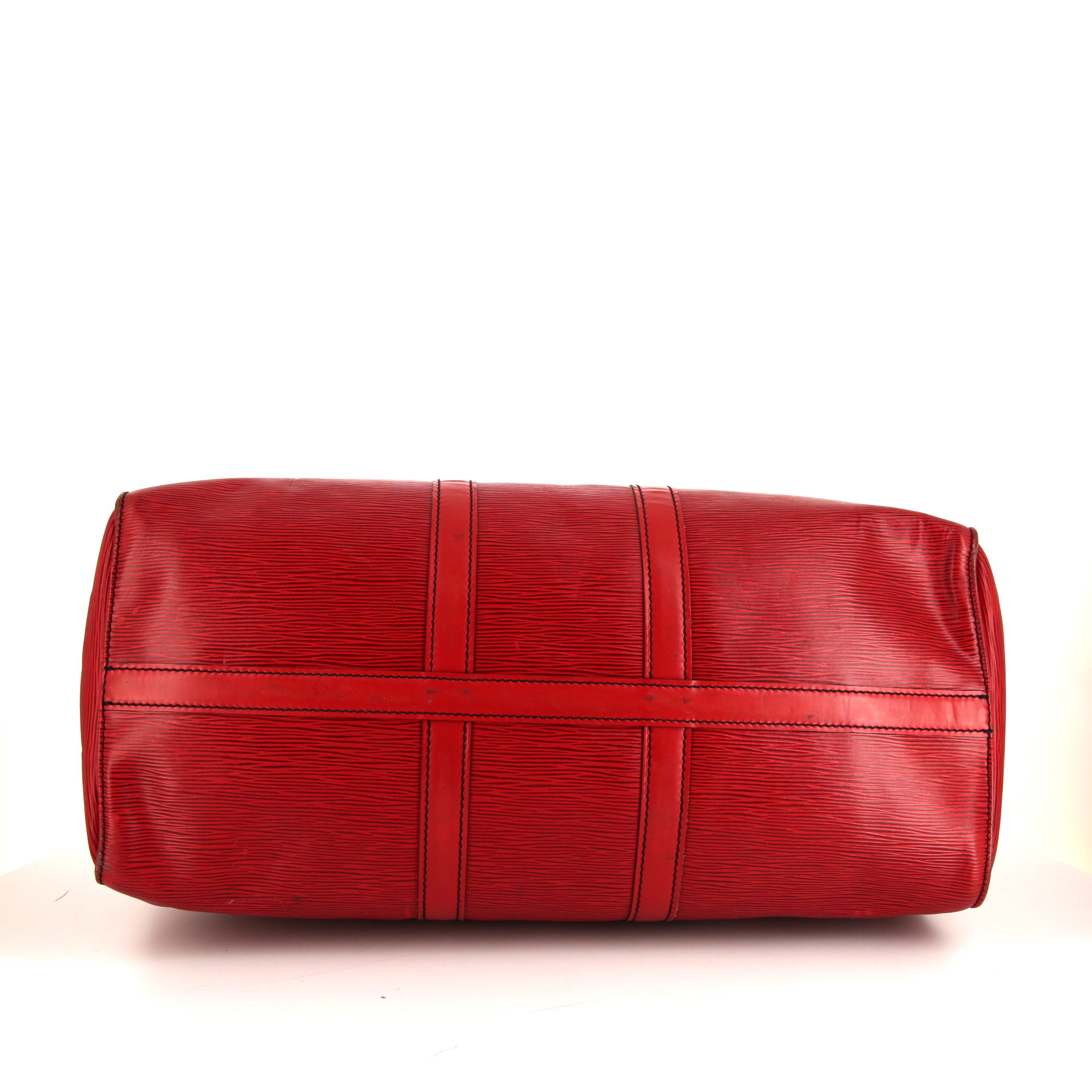 Borsa da viaggio Louis Vuitton Keepall 45 in pelle Epi rossa - Detail D4