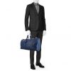 Louis Vuitton Keepall 45 travel bag in blue epi leather - Detail D1 thumbnail