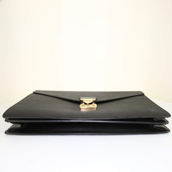 Louis Vuitton Ambassadeur briefcase in black epi leather - Detail D4