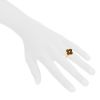 Van Cleef & Arpels Alhambra ring in yellow gold,  tiger eye stone and diamond - Detail D1 thumbnail