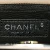 Chanel CC Delivey bag in beige quilted leather - Detail D4 thumbnail