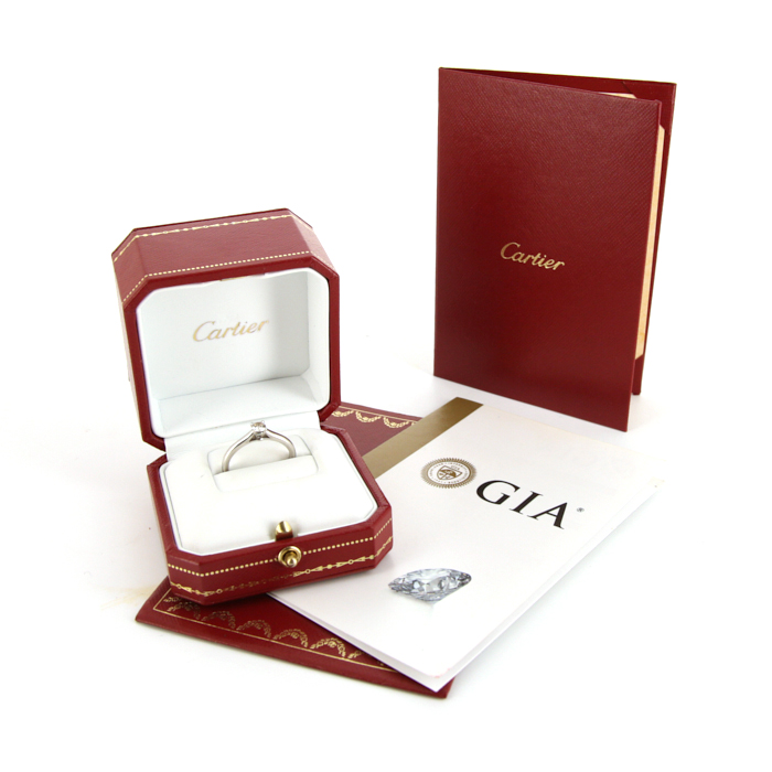 Bague Cartier 1895 en platine et diamant - Detail D2