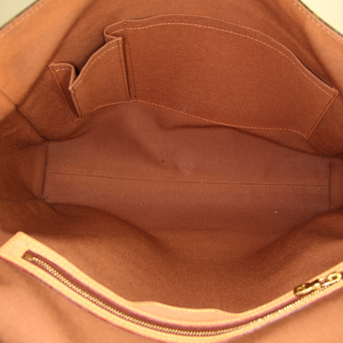 Sac bandoulière Louis Vuitton Abbesses en toile monogram marron et cuir naturel - Detail D2