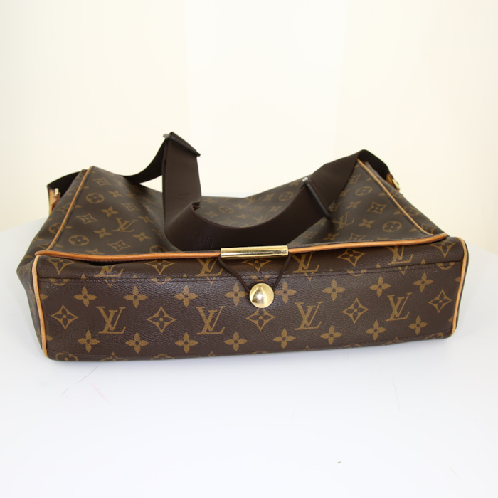 Sac bandoulière Louis Vuitton Abbesses en toile monogram marron et cuir naturel - Detail D4