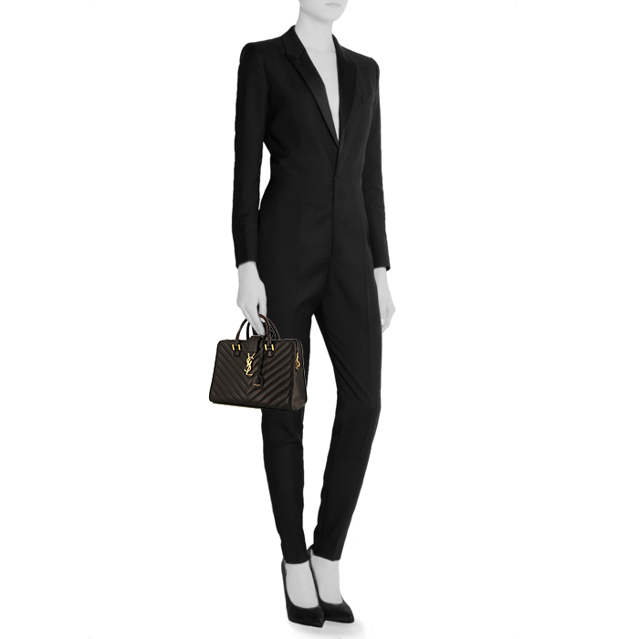 Bolso de mano Yves Saint Laurent Chyc en cuero acolchado con motivos de espigas negro - Detail D1