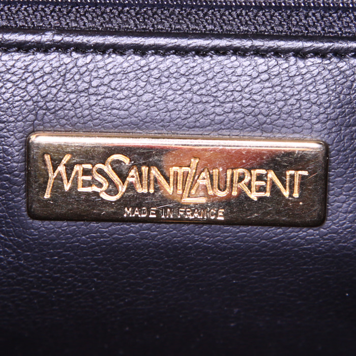 Saint Laurent shoulder bag in black leather - Detail D3