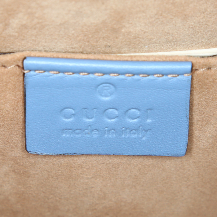 Sac bandoulière Gucci Sylvie en cuir bleu - Detail D4