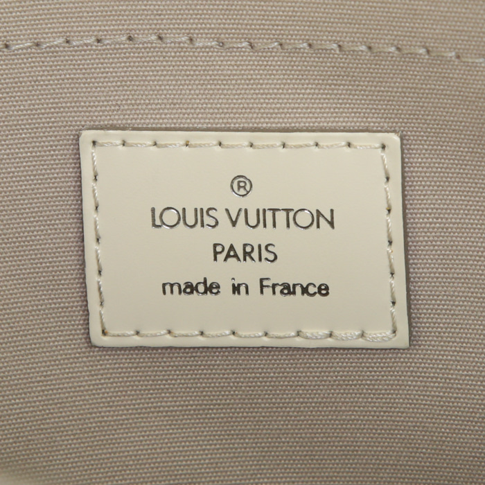 Bolso de mano Louis Vuitton Bowling en cuero Epi blanquecino - Detail D3