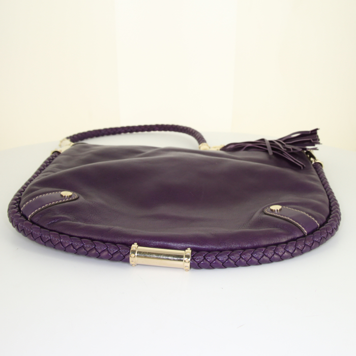 Sac porté épaule ou main Gucci Britt en cuir violet - Detail D4