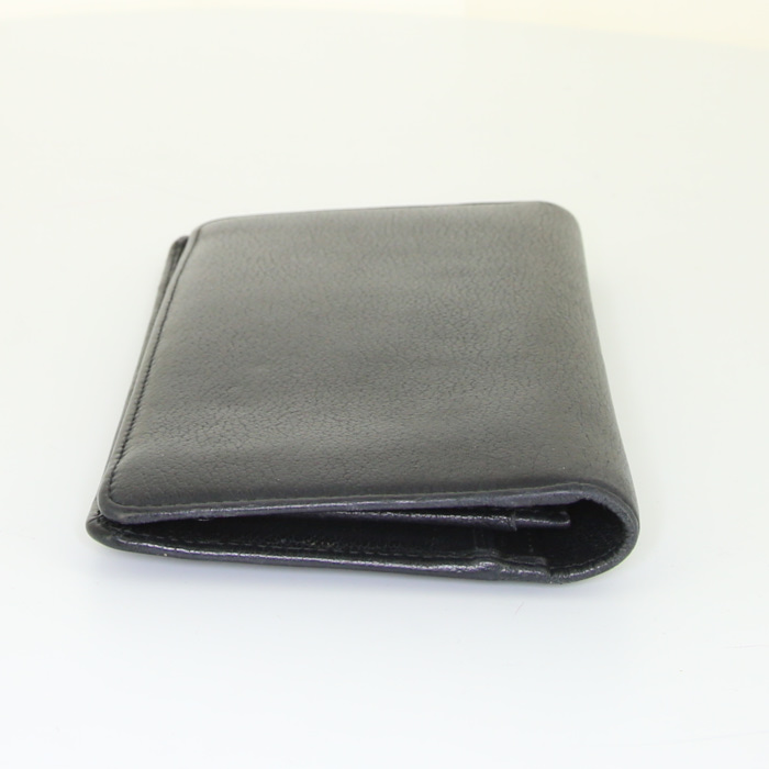Chanel Camelia - Wallet wallet in black grained leather - Detail D4