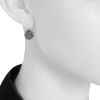 Paire de boucles d'oreilles Pomellato Sabbia petit modèle en or rose et diamants brun - Detail D1 thumbnail