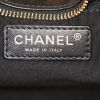 Borsa a tracolla Chanel Camera in pelle trapuntata nera - Detail D4 thumbnail