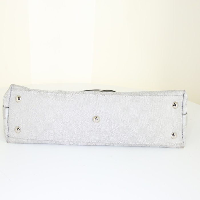 Borsa Gucci in tela siglata argentata e pelle argentata - Detail D4