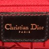 Bolso de mano Dior Vintage en cuero esmaltado negro - Detail D3 thumbnail