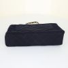 Bolso de mano Chanel en lona acolchada azul y cuero negro - Detail D5 thumbnail