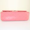 Chanel Timeless jumbo shoulder bag in pink quilted leather - Detail D5 thumbnail