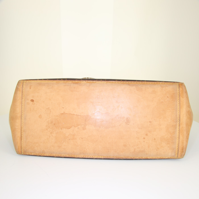 Sac à main Louis Vuitton Mezzo en toile monogram marron et cuir naturel - Detail D4