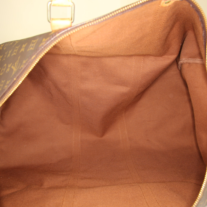 Bolsa de viaje Louis Vuitton  Keepall 60 en lona Monogram marrón y cuero natural - Detail D2