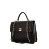 Bolso de mano Chanel Trendy CC en cuero liso negro - 00pp thumbnail