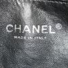 Chanel Luxury Line shopping bag in brown leather - Detail D3 thumbnail