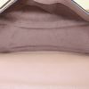 Bolso de mano Miu Miu en cuero beige rosado - Detail D4 thumbnail