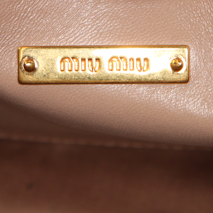 Miu Miu handbag in rosy beige leather - Detail D5