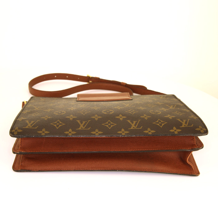 Louis Vuitton Vintage shoulder bag in brown monogram canvas and brown leather - Detail D4