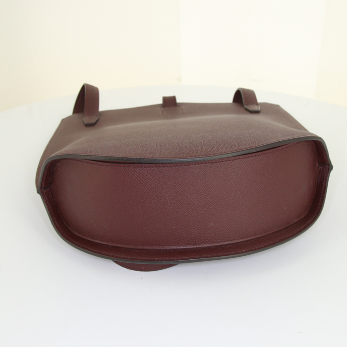 Hermès  Baton de craie shoulder bag  in purple epsom leather - Detail D4