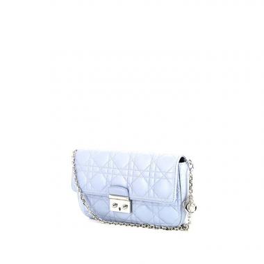 Sac bandoulière Dior Miss Dior Promenade en cuir cannage bleu-ciel