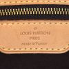Louis Vuitton Brea handbag in burgundy patent leather and natural leather - Detail D4 thumbnail
