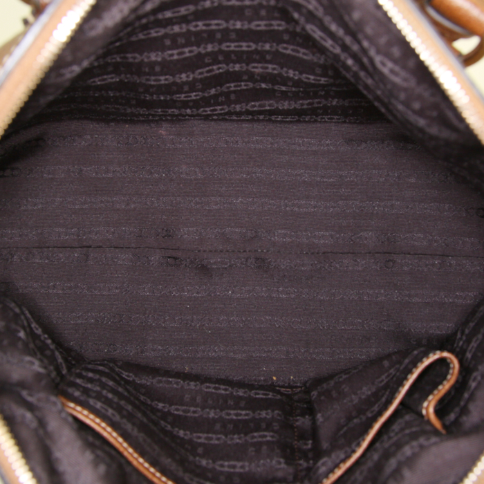 Sac à main Celine Boogie en cuir marron - Detail D2