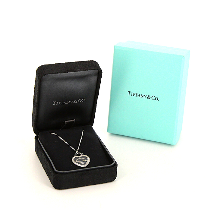 Collier Tiffany & Co Return To Tiffany en or blanc et diamants - Detail D2