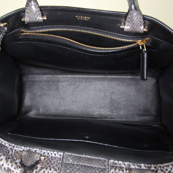 Borsa a tracolla Givenchy Obsedia in pitone grigio - Detail D3