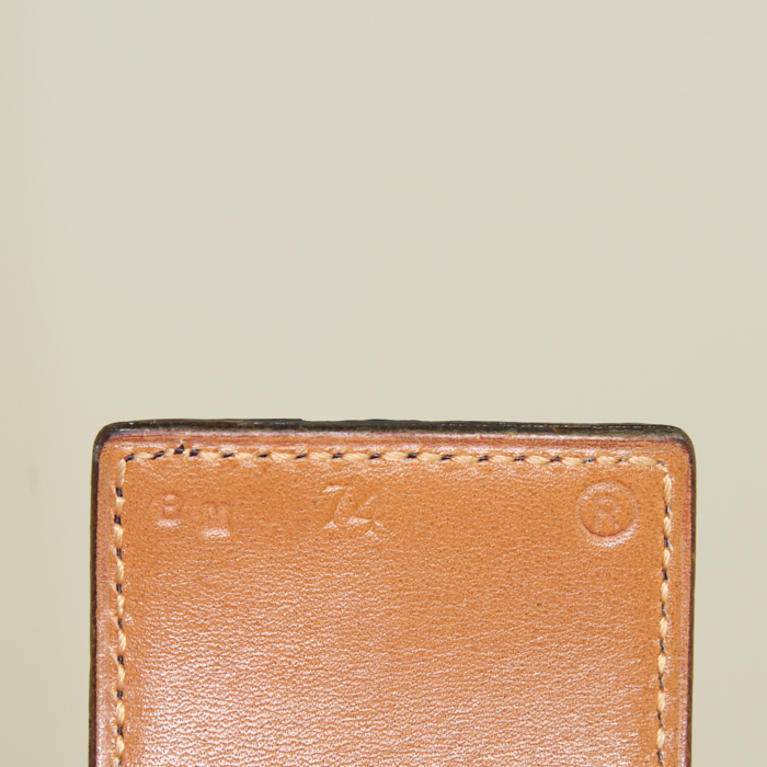 Hermes Médor belt in navy blue Courchevel leather - Detail D2