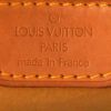 Sac à main Louis Vuitton Looping grand modèle en toile monogram marron et cuir naturel - Detail D3 thumbnail