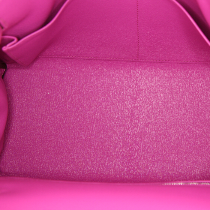 Bolso de mano Hermes Kelly 28 cm en cuero Evergrain rosa Magnolia - Detail D3