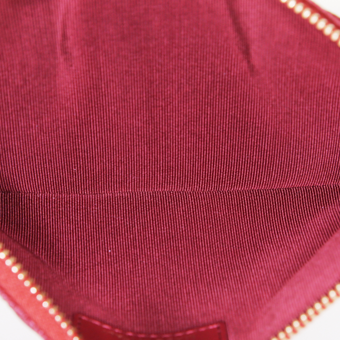 Pochette Chanel in pelle trapuntata bordeaux con paillettes - Detail D2