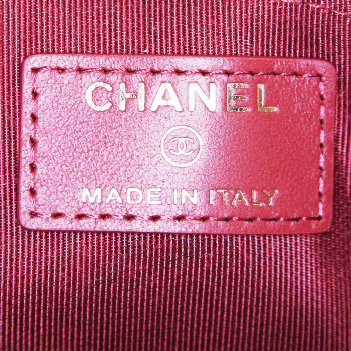 Pochette Chanel in pelle trapuntata bordeaux con paillettes - Detail D3