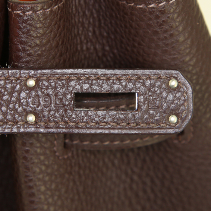 Hermes Birkin 35 cm handbag in brown leather taurillon clémence and orange piping - Detail D4