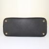 Bolso de mano Prada Galleria modelo mediano en cuero saffiano negro - Detail D5 thumbnail