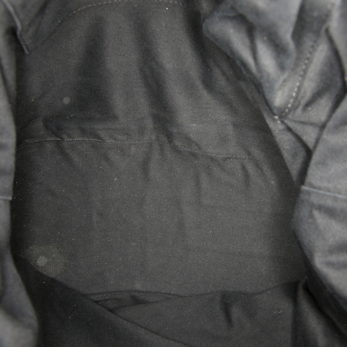 Bolso de mano Givenchy Nightingale en cuero negro - Detail D3