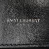Bolso de mano Saint Laurent Loulou modelo mediano en cuero acolchado con motivos de espigas negro - Detail D4 thumbnail